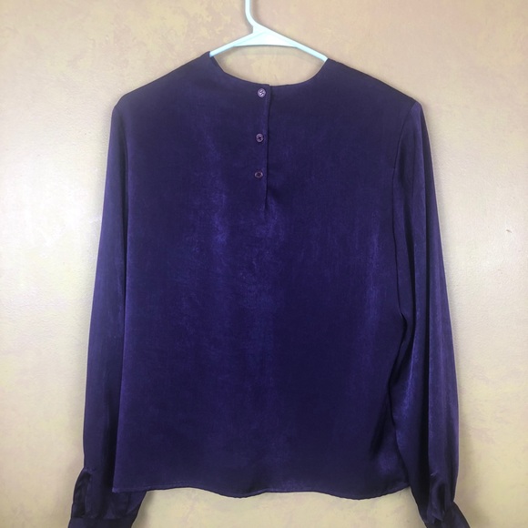 Women’s blouse size 8 - Picture 6 of 11